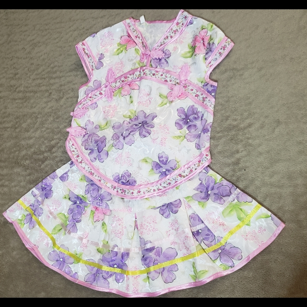 Floral babygirls set size Large (9-12 months)
